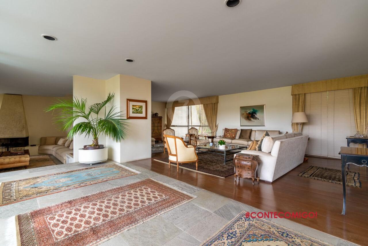 Casa com 6 Quartos e 8 vagas para Locação, 885 m² por R$ 58.000,00