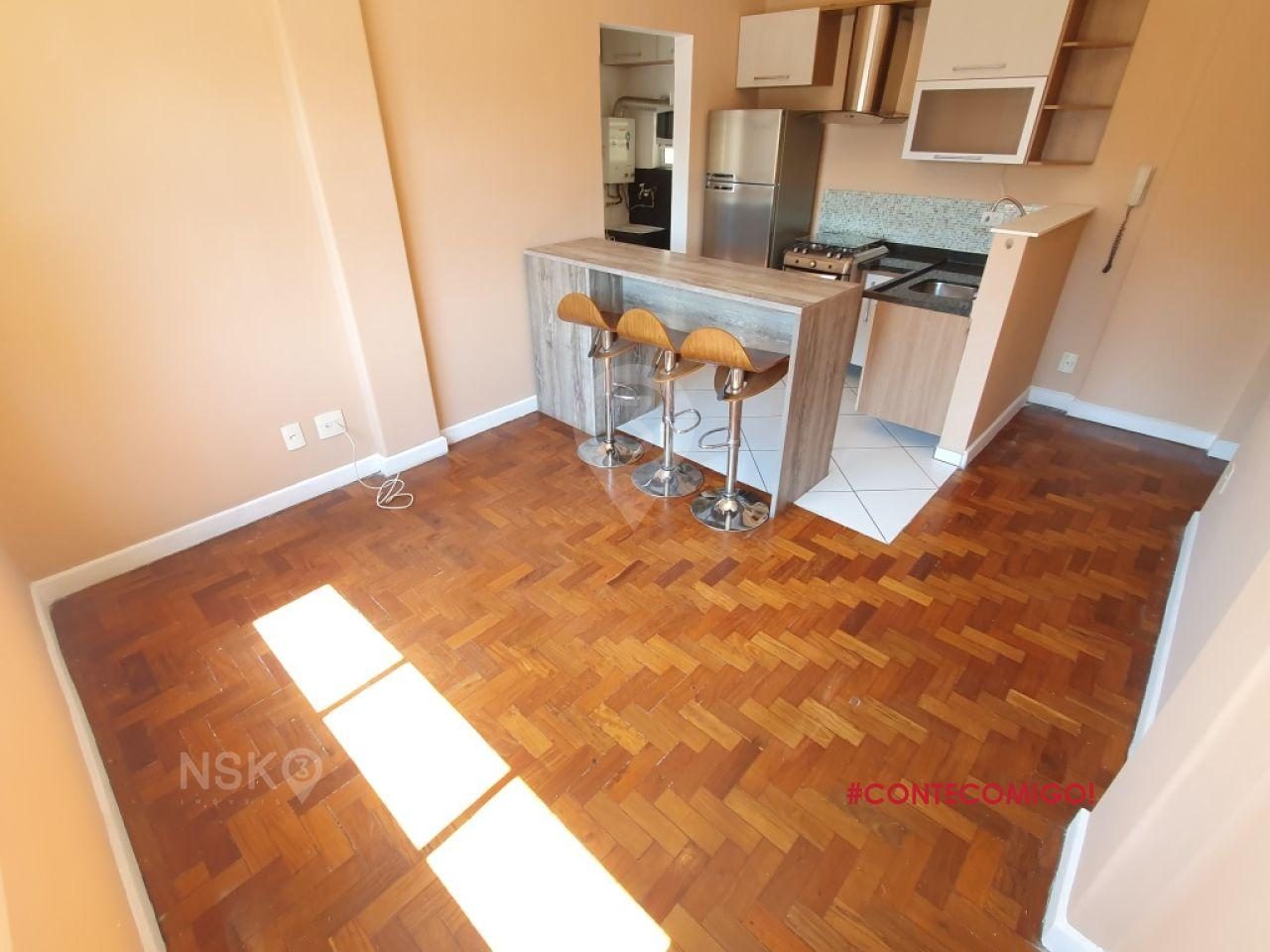 Apartamento com 1 Quarto à Venda, 51 m² por R$ 280.000,00