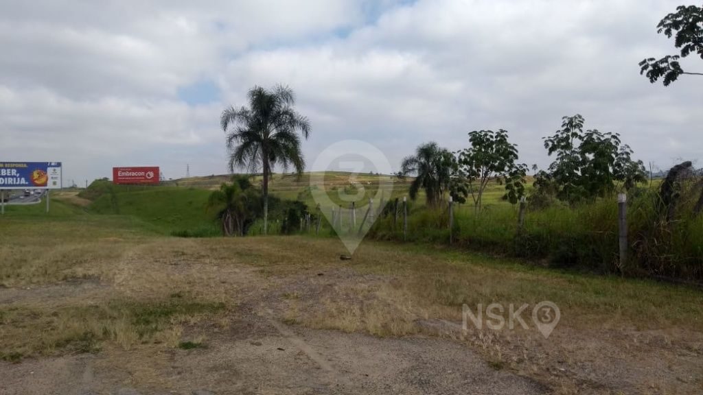 Terreno Residencial ou Comercial Venda 116.000m²  Frente Rodovia Dutra Jacareí - NSK3 Imóveis Cod 38974