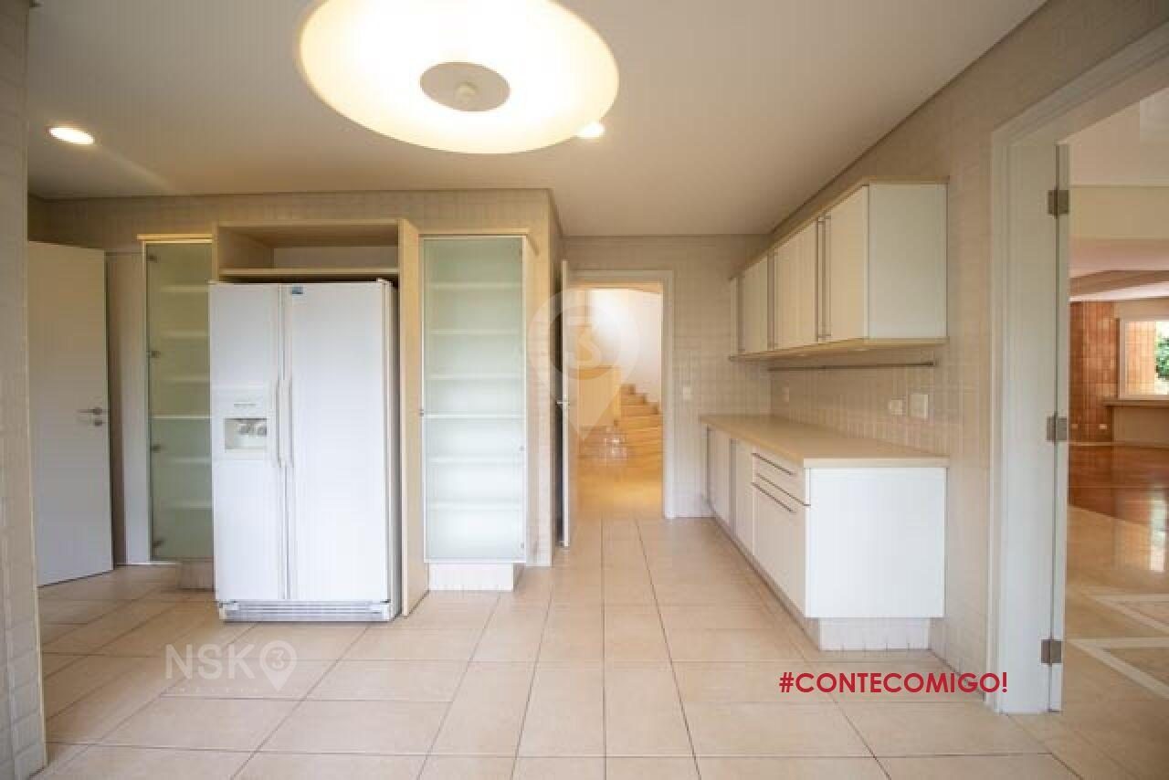 Casa de condomínio para locação, com 4 suítes, 625m2, Vila Cordeiro,NSK3