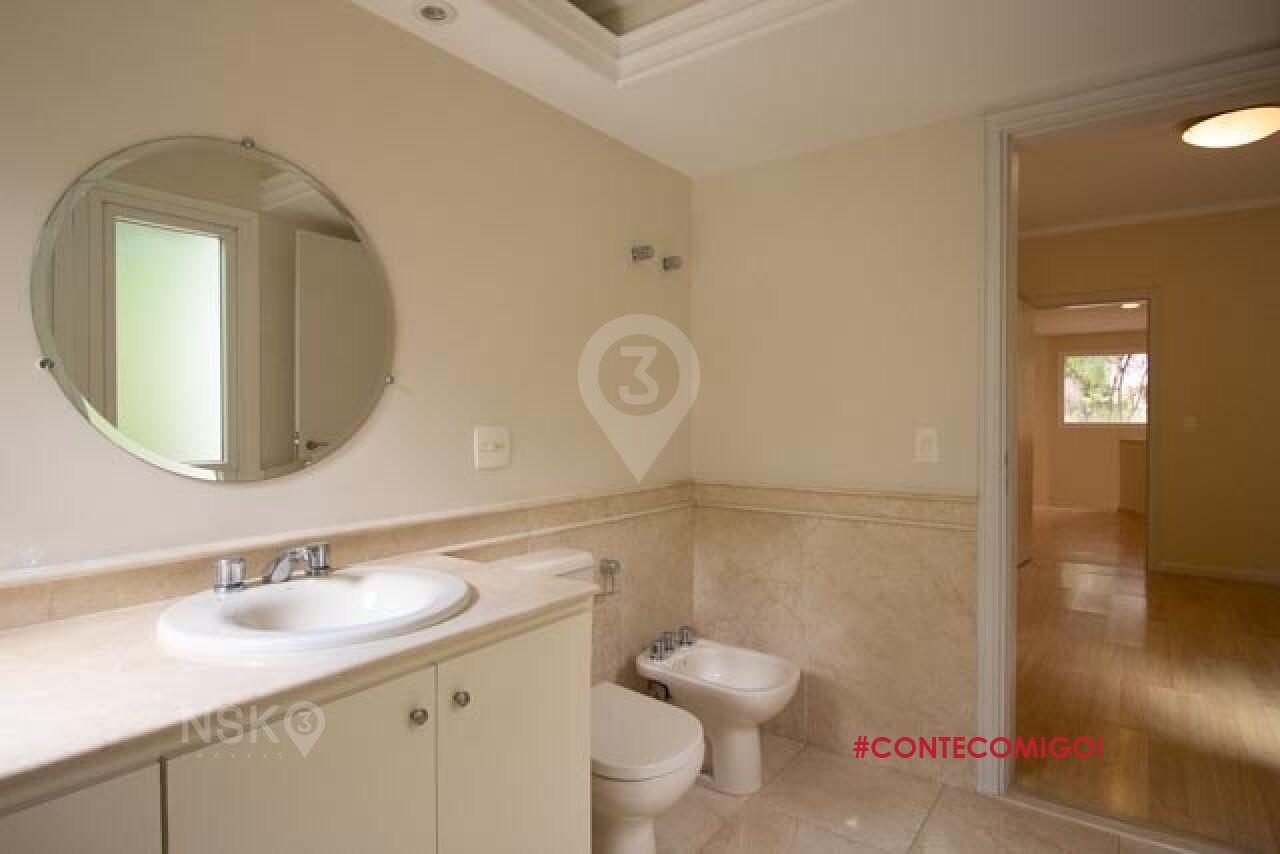 Casa de condomínio para locação, com 4 suítes, 625m2, Vila Cordeiro,NSK3