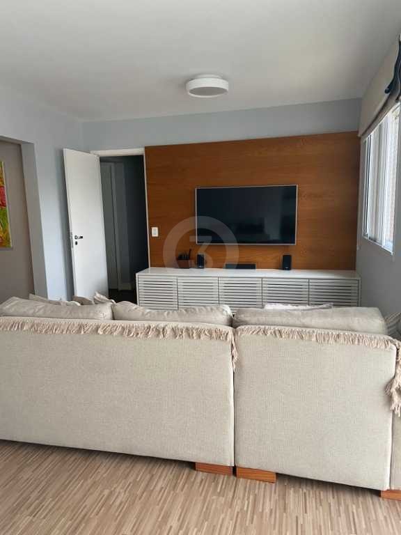 Apartamento com 3 Quartos e 2 vagas à Venda, 105 m² por R$ 1.800.000,00