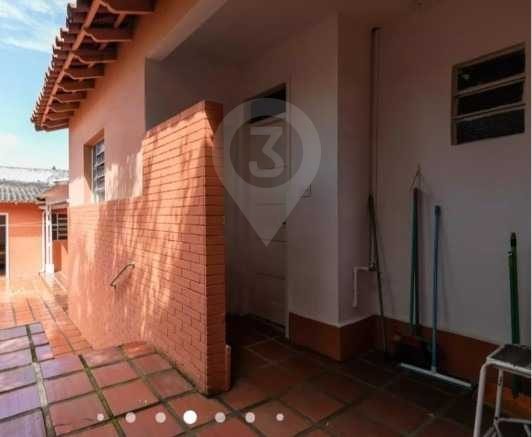 Casa para venda - Moema - 4 Dormitórios, 1 suíte, 4 vagas de garagens - 200m² - Nsk3 Imóveis - Código 42336