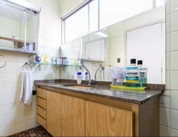 Casa para venda - Moema - 4 Dormitórios, 1 suíte, 4 vagas de garagens - 200m² - Nsk3 Imóveis - Código 42336
