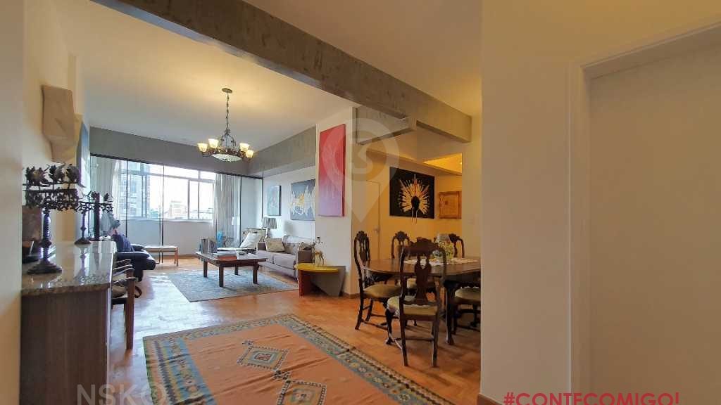 Apartamento com 3 Quartos e 1 vaga à Venda, 190 m² por R$ 1.900.000,00