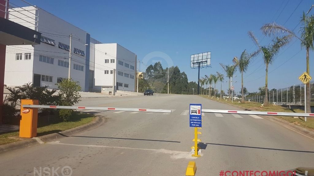 Galpão para locação - Carapicuíba - Com 1.000m² - 2 Docas - Pé direito 13,5 - Piso para 6ton/m2 padrão ANVISA - Nks3 Imóveis - Código 42568