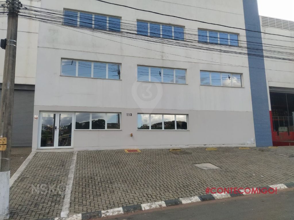 Galpão para locação - Carapicuíba - Com 1.000m² - 2 Docas - Pé direito 13,5 - Piso para 6ton/m2 padrão ANVISA - Nks3 Imóveis - Código 42568