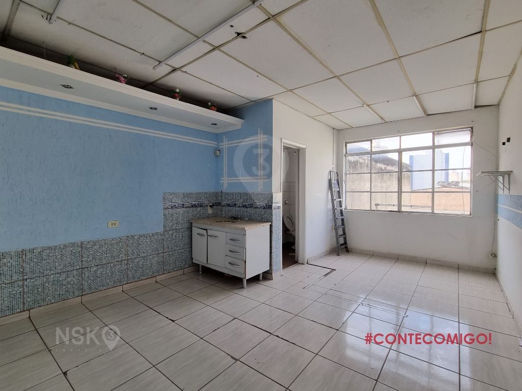 Sala Comercial com 1 Sala para Locação, 33 m² por R$ 660,00