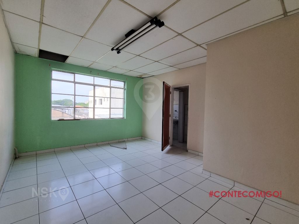 Sala Comercial com 1 Sala para Locação, 33 m² por R$ 650,00