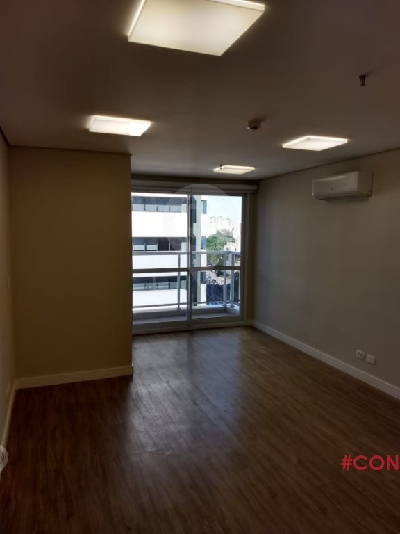 Sala Comercial com 1 Sala e 1 vaga à Venda, 25 m² por R$ 290.000,00