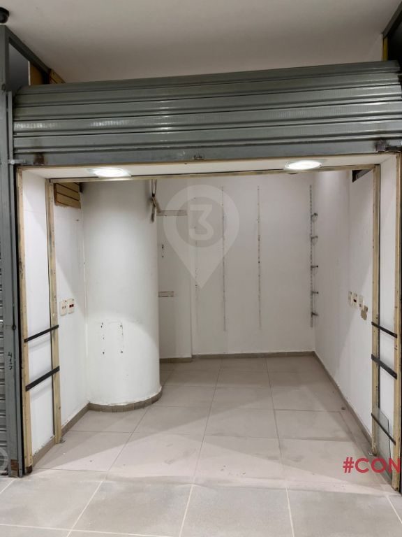 Loja com 1 Sala para Locação, 7 m² por R$ 1.250,00