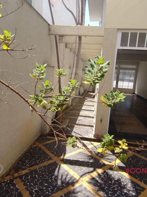 Sobrado Comercial para venda ou locação - Jardim Paulista - 8 salas, 5 banheiros, cozinha e 3 vagas - 268m²  - Nsk3 Imóveis - Código 43347