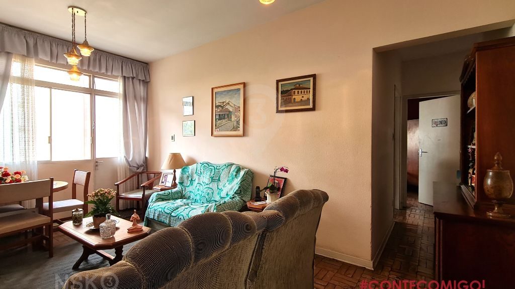Apartamento com 3 Quartos à Venda, 98 m² por R$ 650.000,00