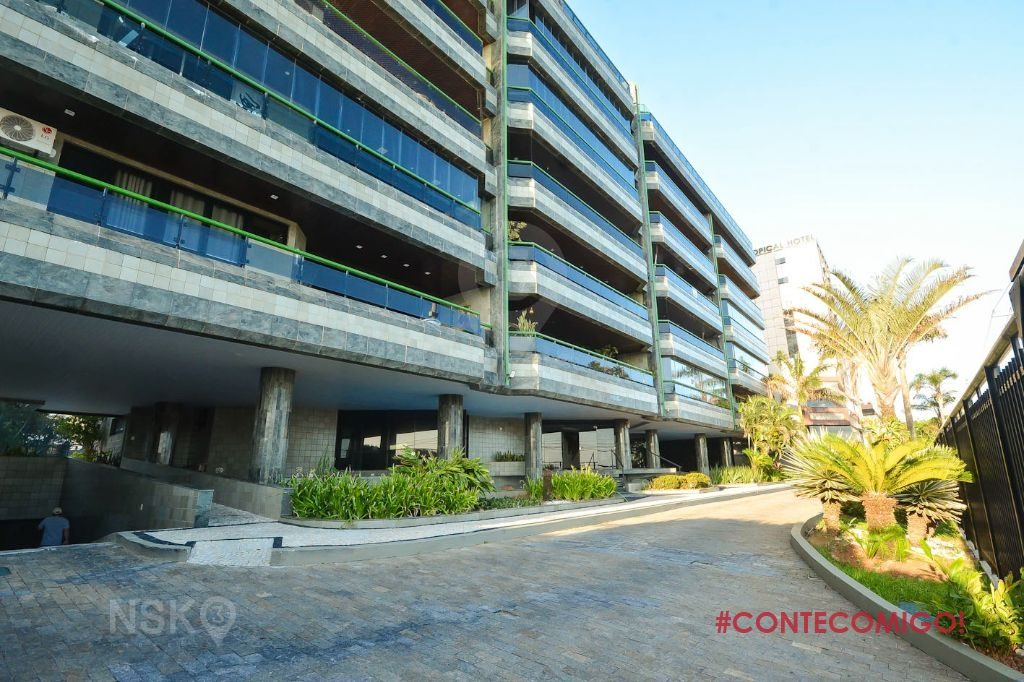 Apartamento com 2 Quartos e 3 vagas à Venda, 198 m² por R$ 4.770.000,00
