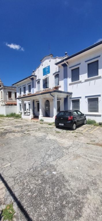 Imóvel com 10 Salas e 10 vagas para Locação por R$ 8.000,00