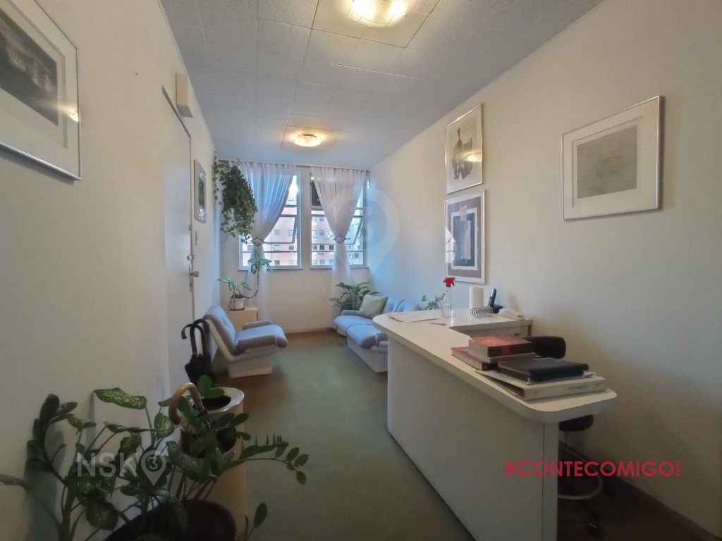Sala Comercial com 1 Sala à Venda, 74 m² por R$ 549.900,00