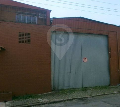 Imóvel com 3 Salas e 5 vagas para Locação, 1.600 m² por R$ 15.000,00