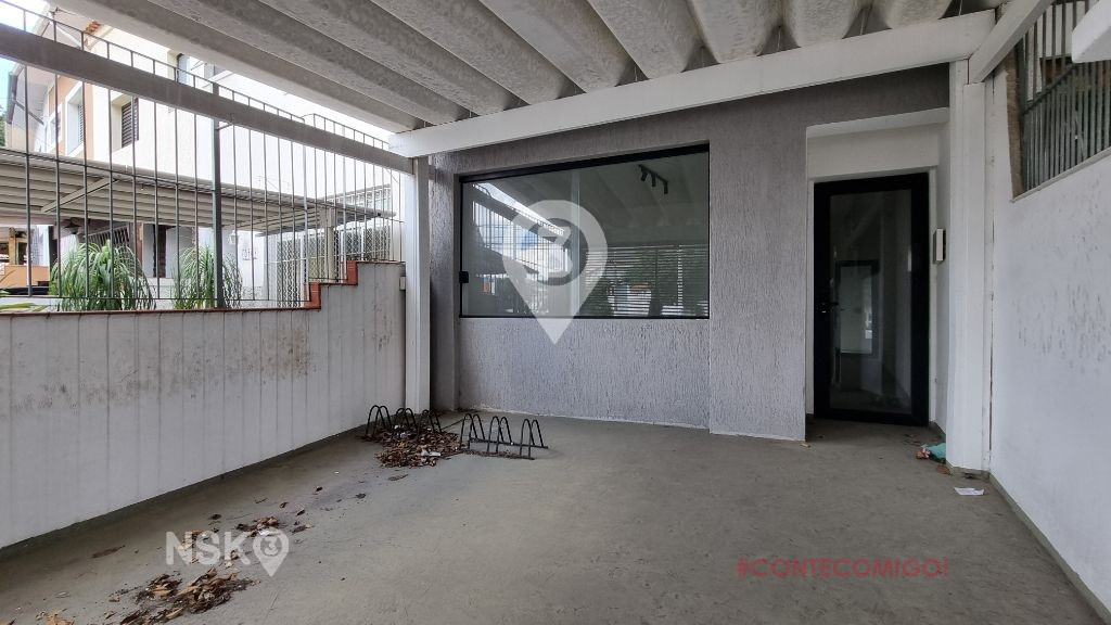 Prédio com 2 Salas e 1 vaga para Locação, 120 m² por R$ 3.000,00