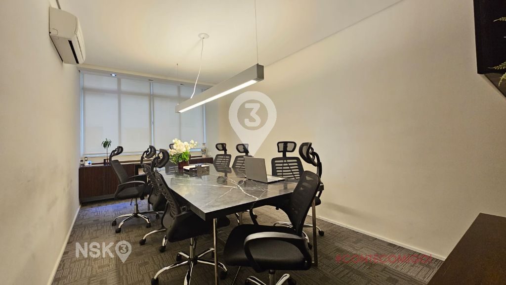 Sala Comercial com 3 Salas à Venda, 200 m² por R$ 760.000,00