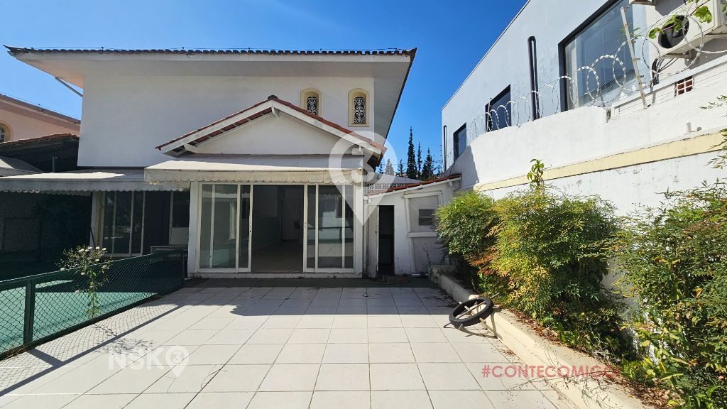 Prédio com 3 Salas e 2 vagas para Locação, 336 m² por R$ 20.000,00