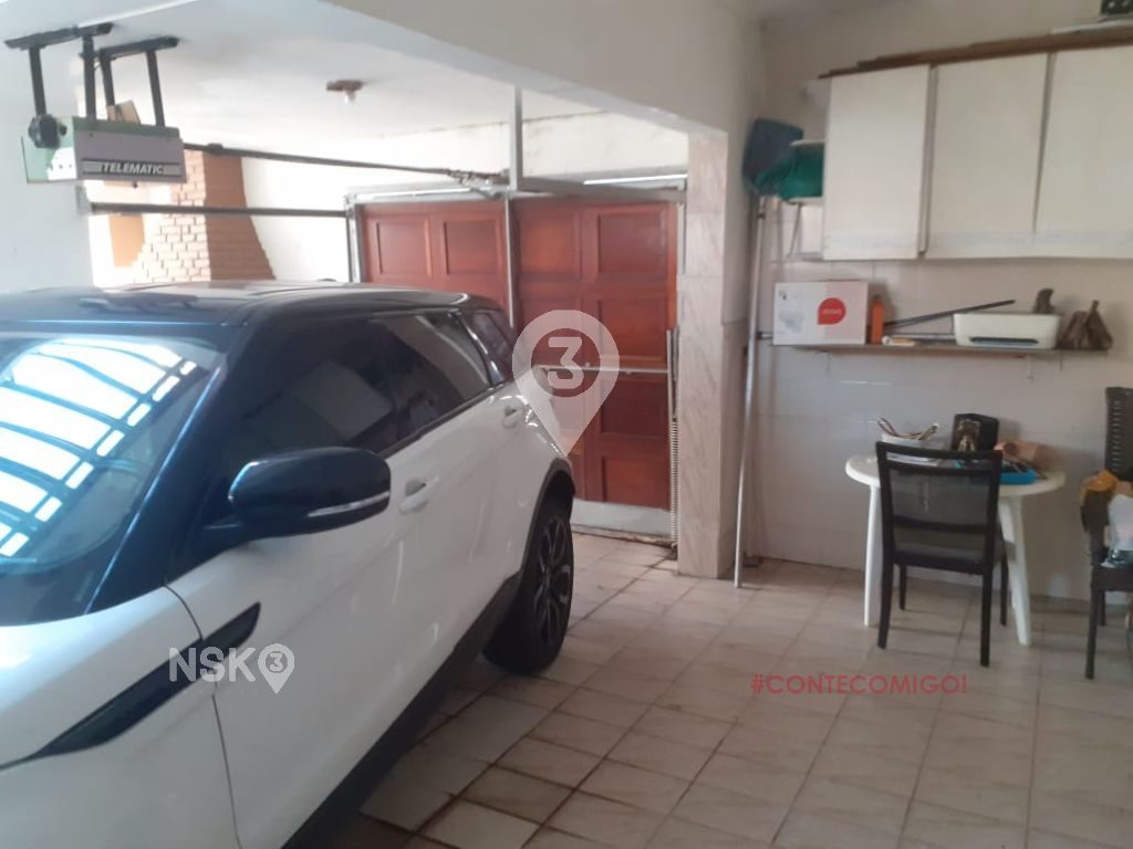 Casa à Venda e para Aluguel na Vila Carrão - 250m² - 4 dorms - 2 suites - código 44573