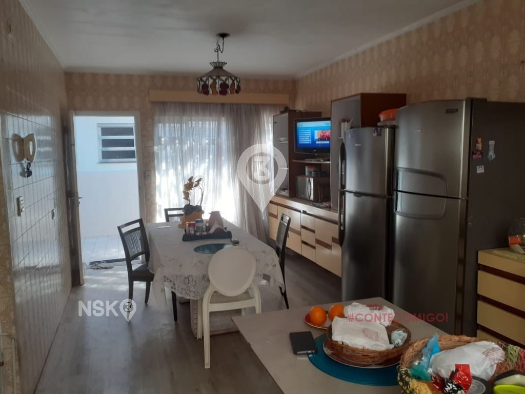 Casa à Venda e para Aluguel na Vila Carrão - 250m² - 4 dorms - 2 suites - código 44573