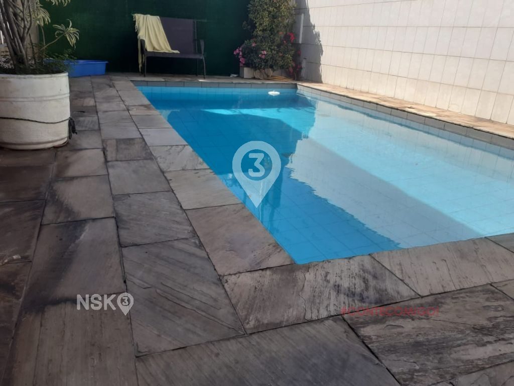 Casa à Venda e para Aluguel na Vila Carrão - 250m² - 4 dorms - 2 suites - código 44573