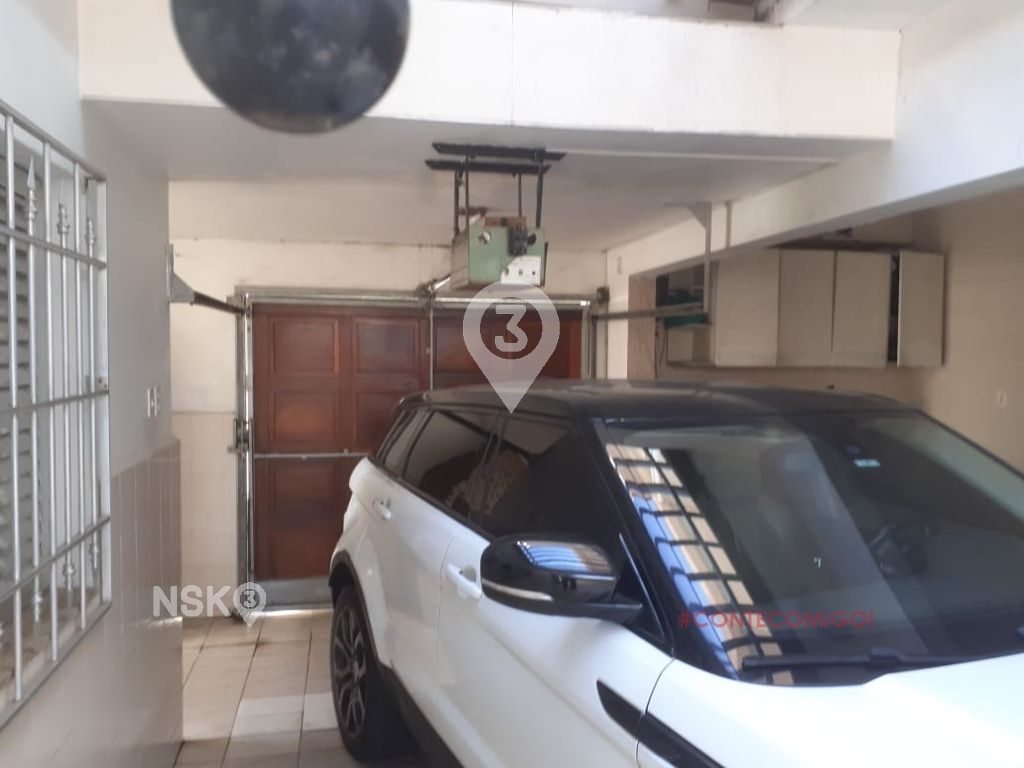 Casa à Venda e para Aluguel na Vila Carrão - 250m² - 4 dorms - 2 suites - código 44573