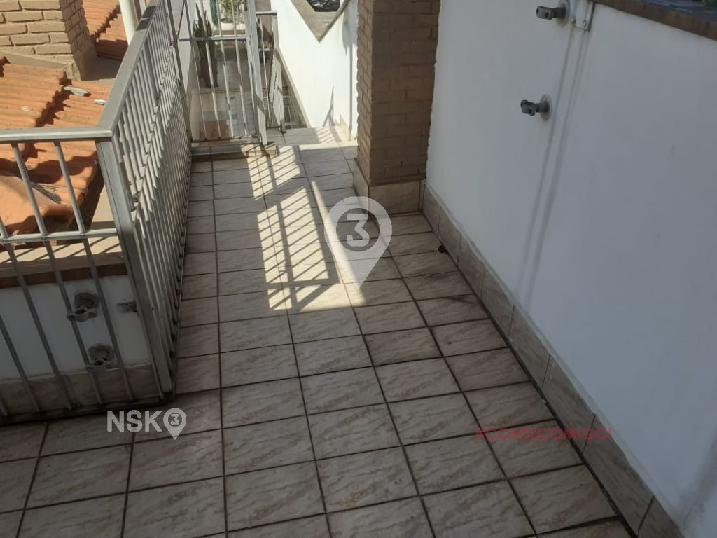 Casa à Venda e para Aluguel na Vila Carrão - 250m² - 4 dorms - 2 suites - código 44573