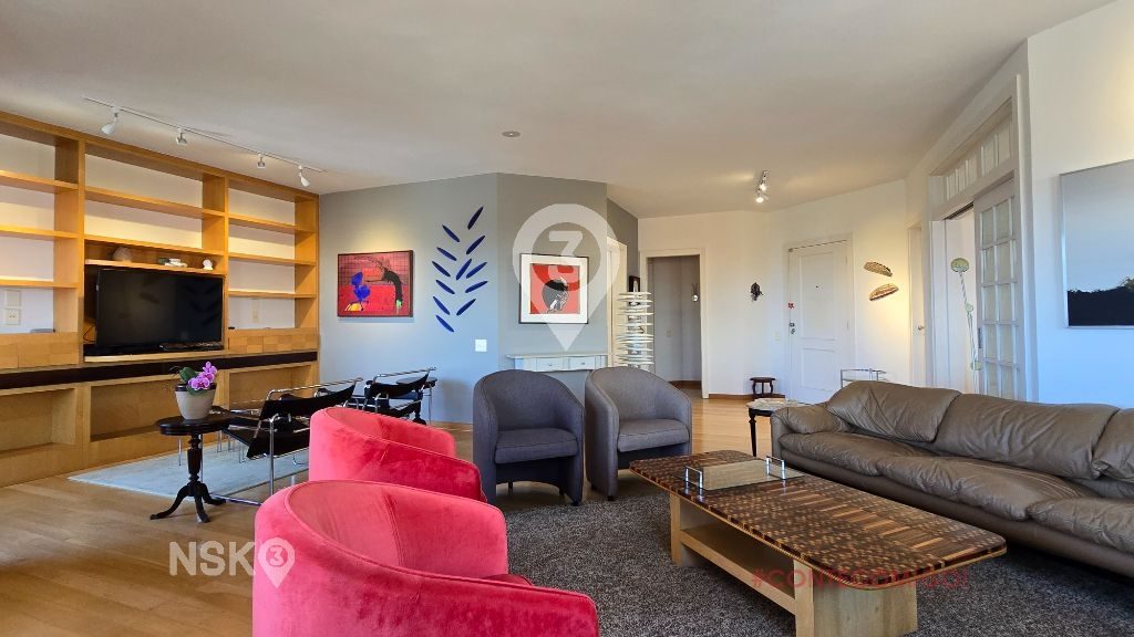 Apartamento com 3 Quartos e 3 vagas à Venda, 202 m² por R$ 2.890.000,00