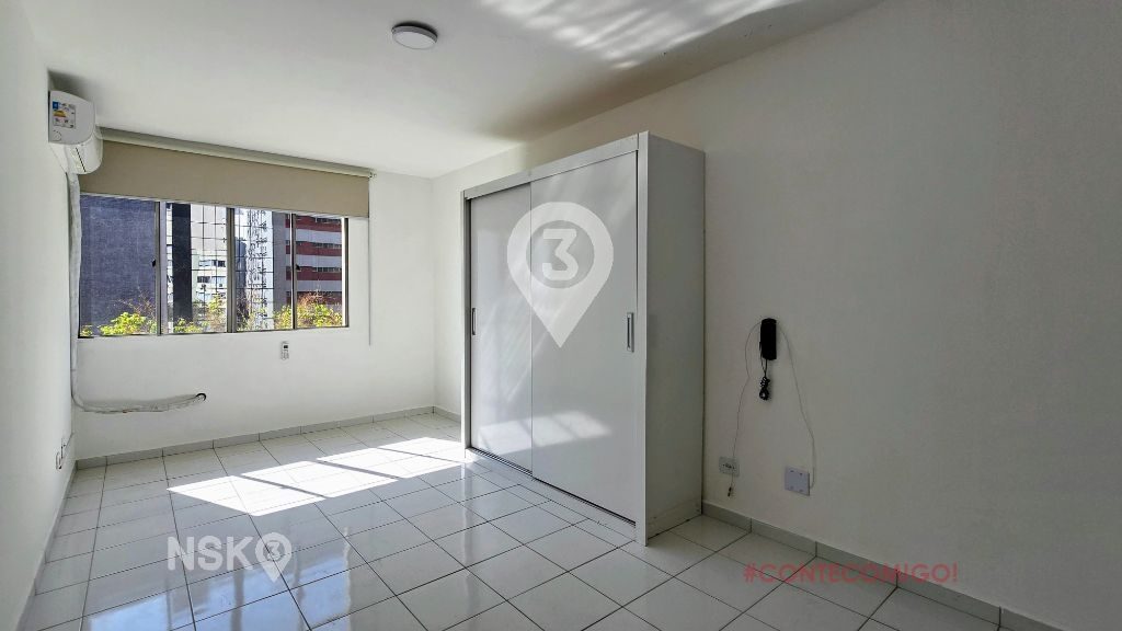 Apartamento com 1 Quarto e 1 vaga à Venda, 25 m² por R$ 319.900,00