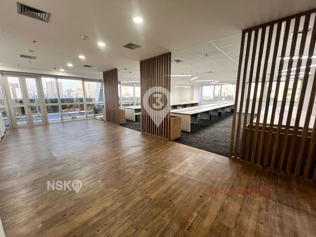 Sala Comercial com 3 Salas e 10 vagas para Locação, 395 m² por R$ 50.000,00