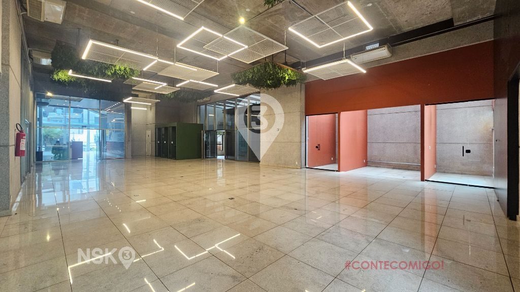 Loja com 2 Salas e 5 vagas para Locação, 398 m² por R$ 40.000,00