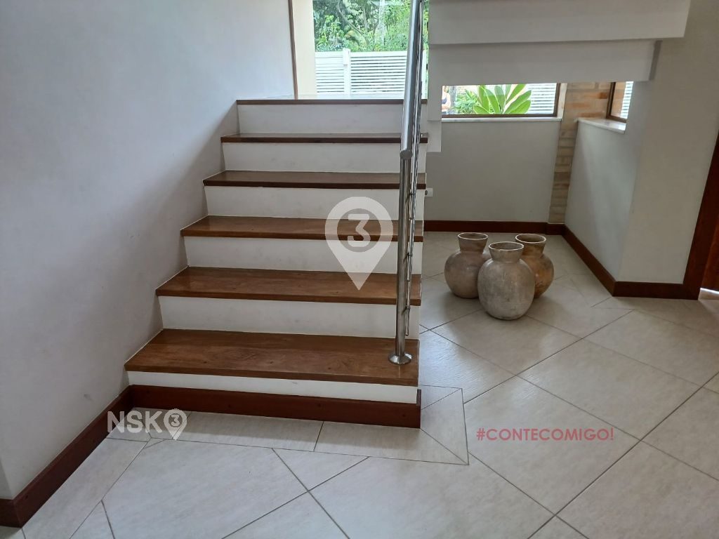 Casa de Alto Padrão à Venda na Praia de São Sebastião – Litoral Norte SP