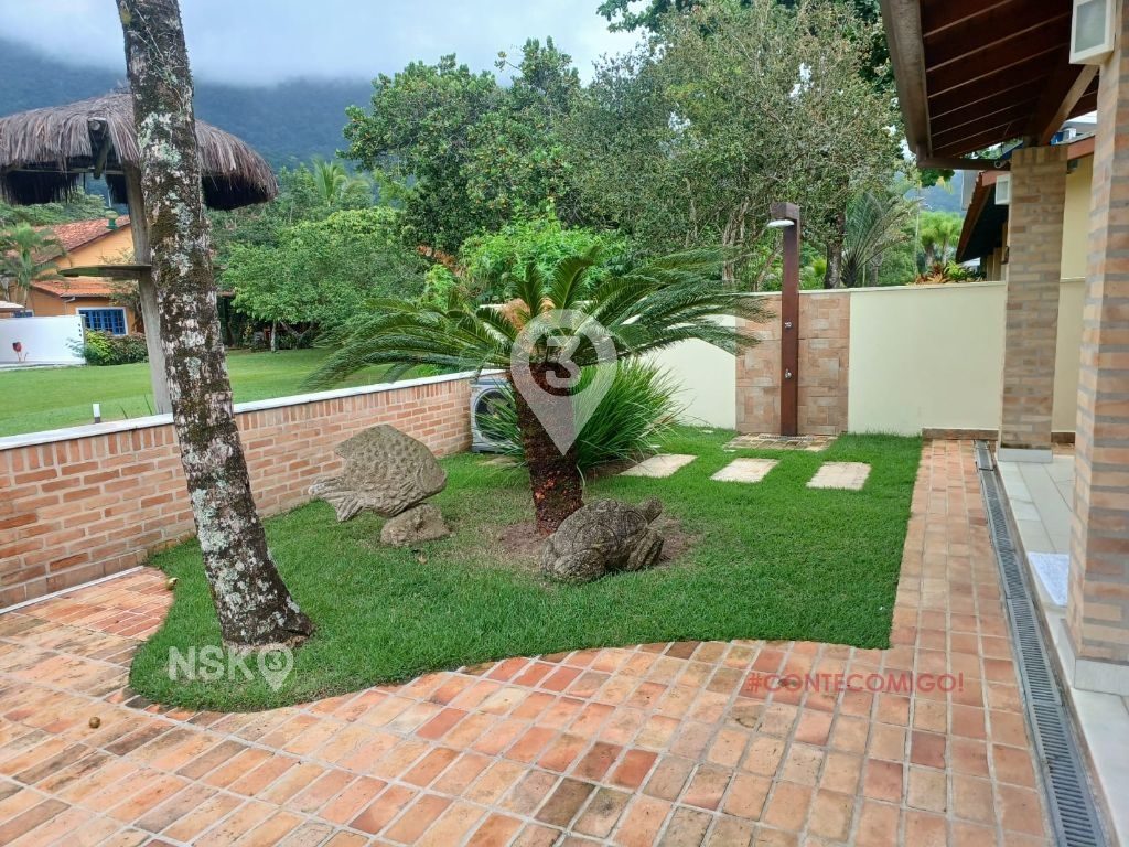 Casa de Alto Padrão à Venda na Praia de São Sebastião – Litoral Norte SP