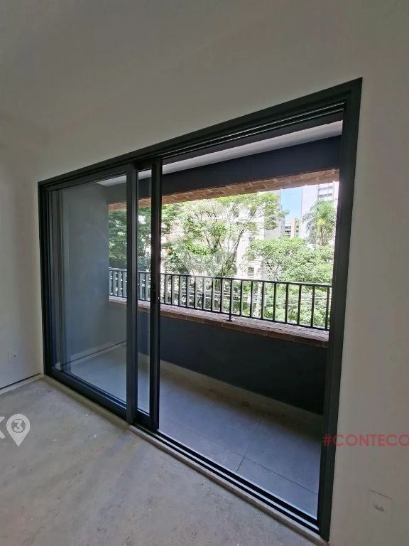 Imóvel com 1 Quarto à Venda, 27 m² por R$ 590.000,00