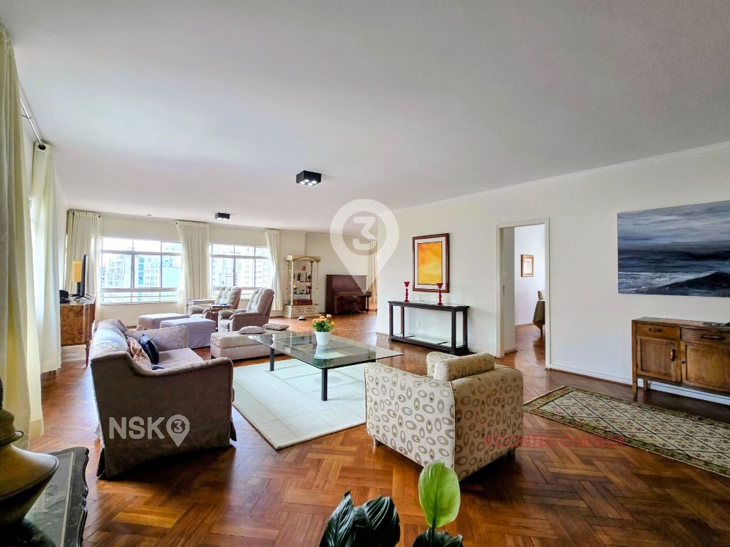 Apartamento com 5 Quartos e 2 vagas à Venda, 410 m² por R$ 2.750.000,00