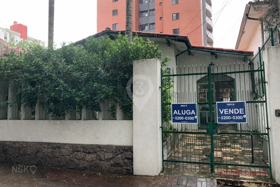 Prédio com 5 Salas e 2 vagas à Venda, 260 m² por R$ 9.000,00