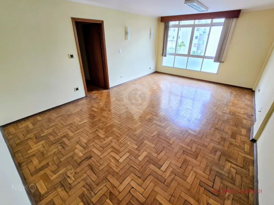 Apartamento com 3 Quartos e 1 vaga para Locação, 100 m² por R$ 5.600,00